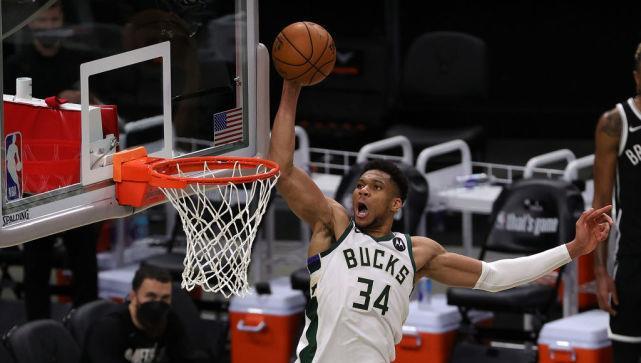  字母哥伤退雄鹿遭遇两连败  